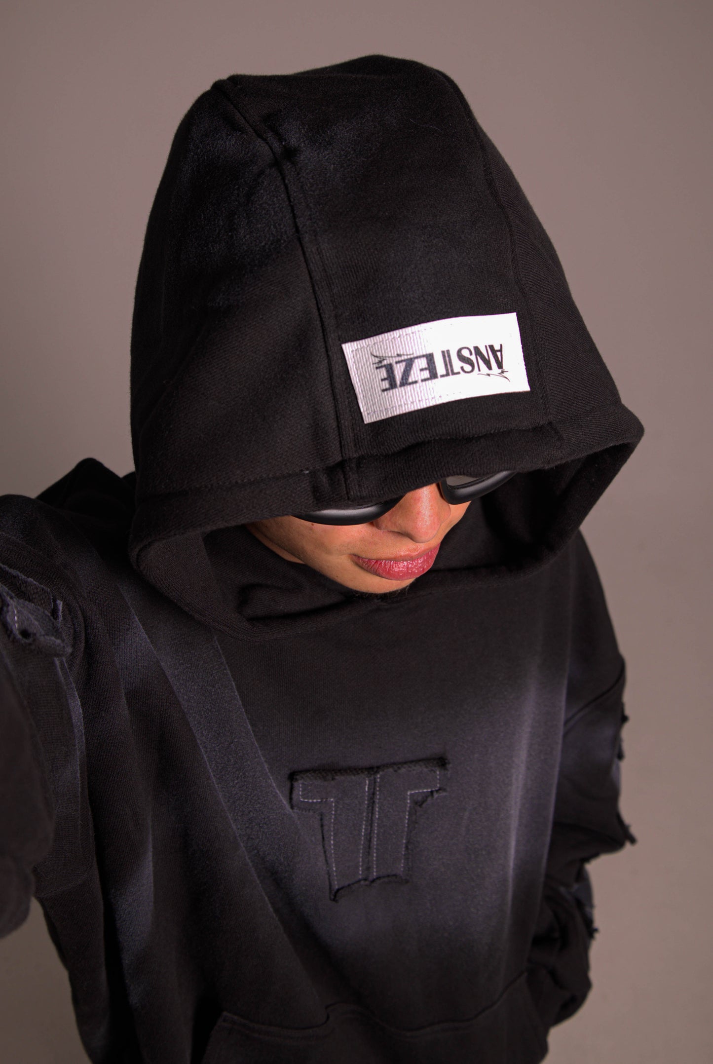 Hoodie C8 basics dark black | Boxy Fit